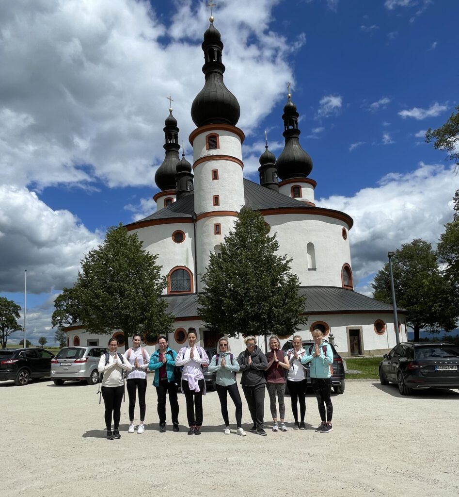 Yoga und Wandern Waldsassen Kappl Gruppenevent